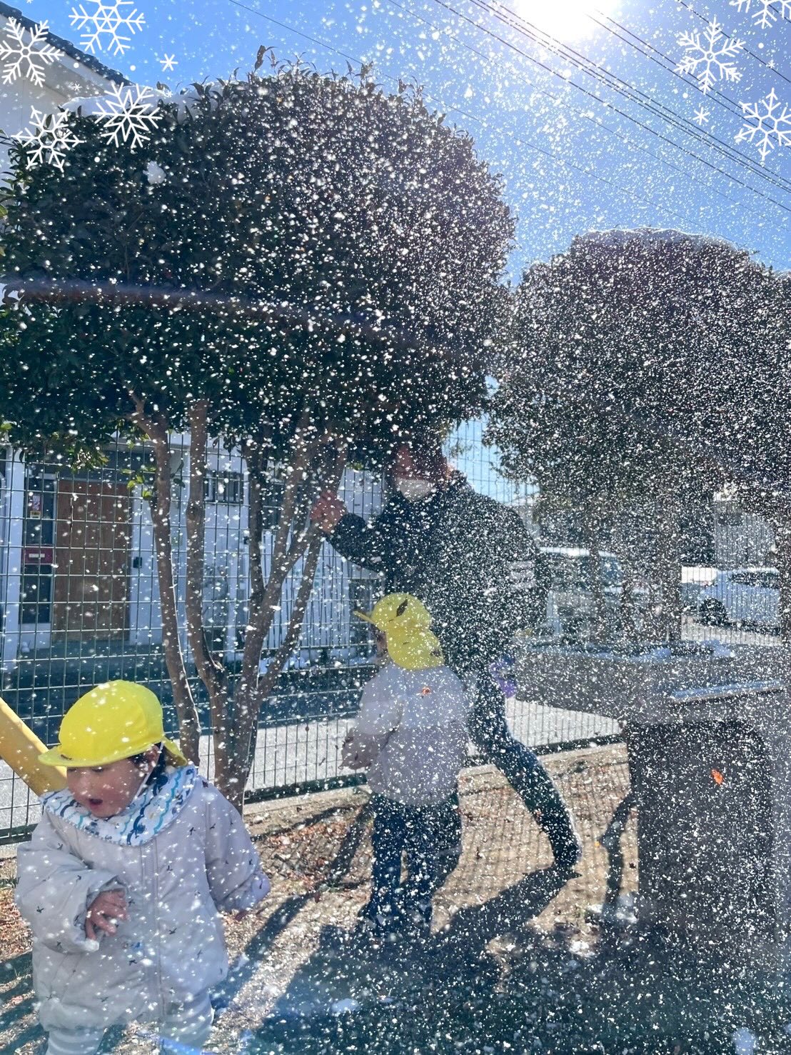 ⛄️✨⛄️✨⛄️✨⛄️

先日、
ひたちなか市にもひさしぶりに雪が降りました⛄️

目の前の電車が見